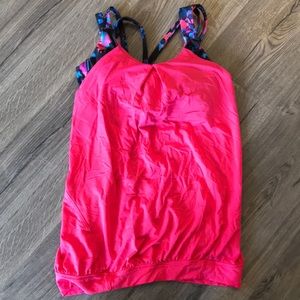 Lululemon tank